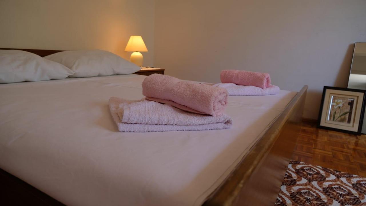 Porat Apartment Starigrad Paklenica Ngoại thất bức ảnh