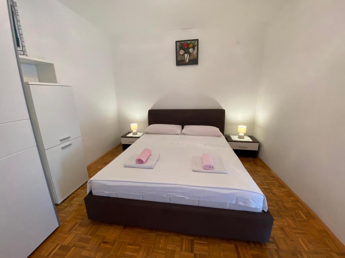 Porat Apartment Starigrad Paklenica Ngoại thất bức ảnh